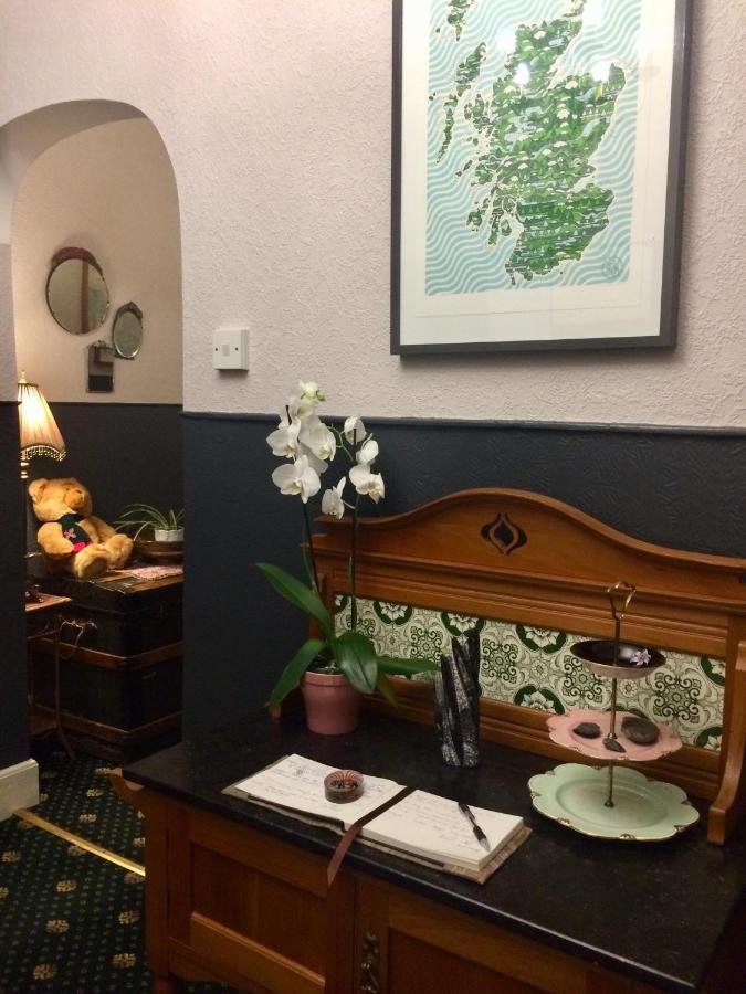 Leven House Bed And Breakfast Кріфф Екстер'єр фото