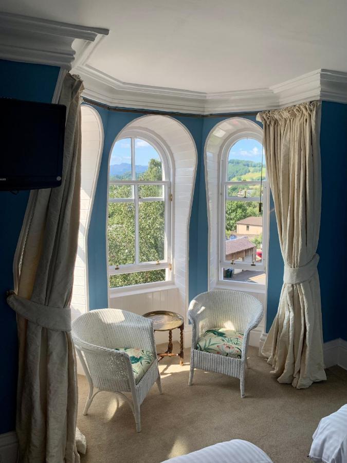 Leven House Bed And Breakfast Кріфф Екстер'єр фото