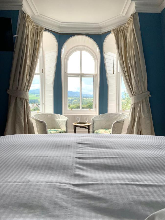 Leven House Bed And Breakfast Кріфф Екстер'єр фото