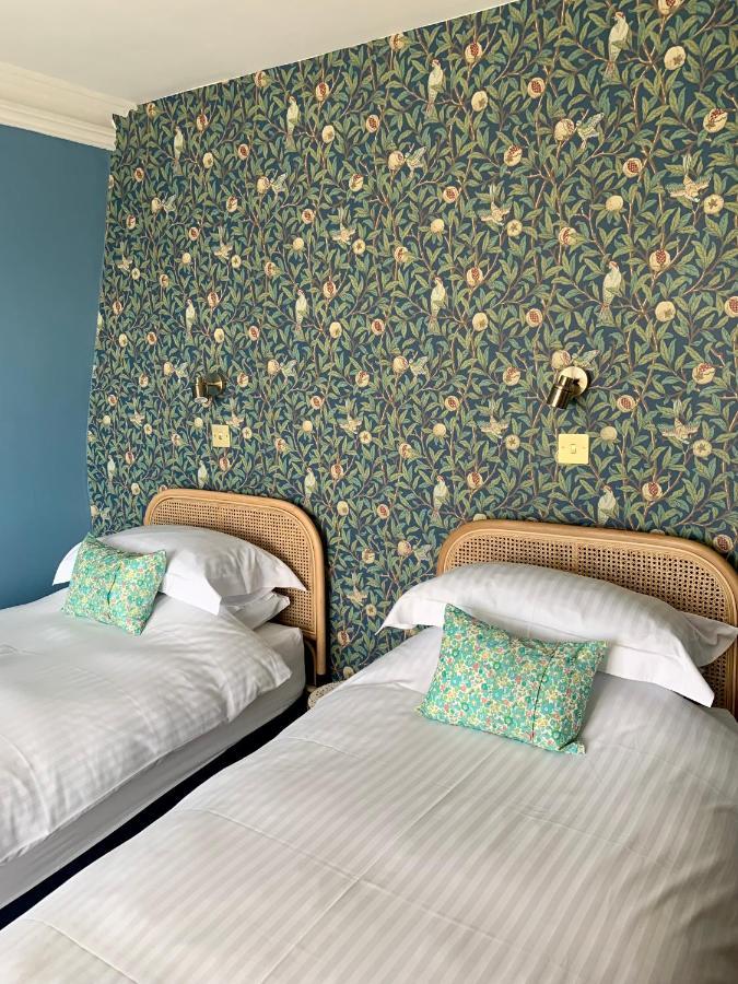 Leven House Bed And Breakfast Кріфф Екстер'єр фото