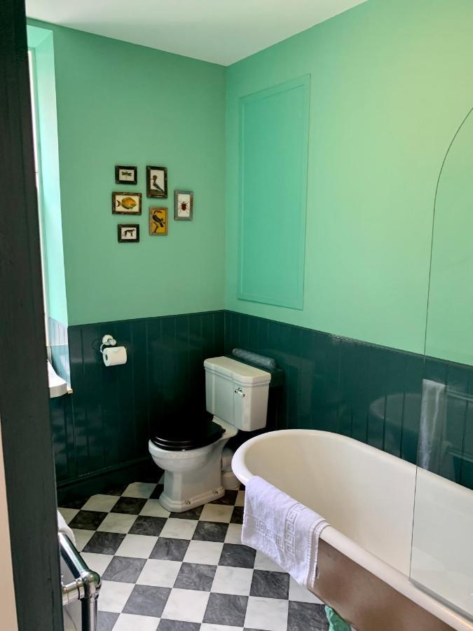 Leven House Bed And Breakfast Кріфф Екстер'єр фото
